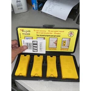 Calculated Industries (XT) - Blind Mark Drywall - preowned/ (3 Targets + Case)